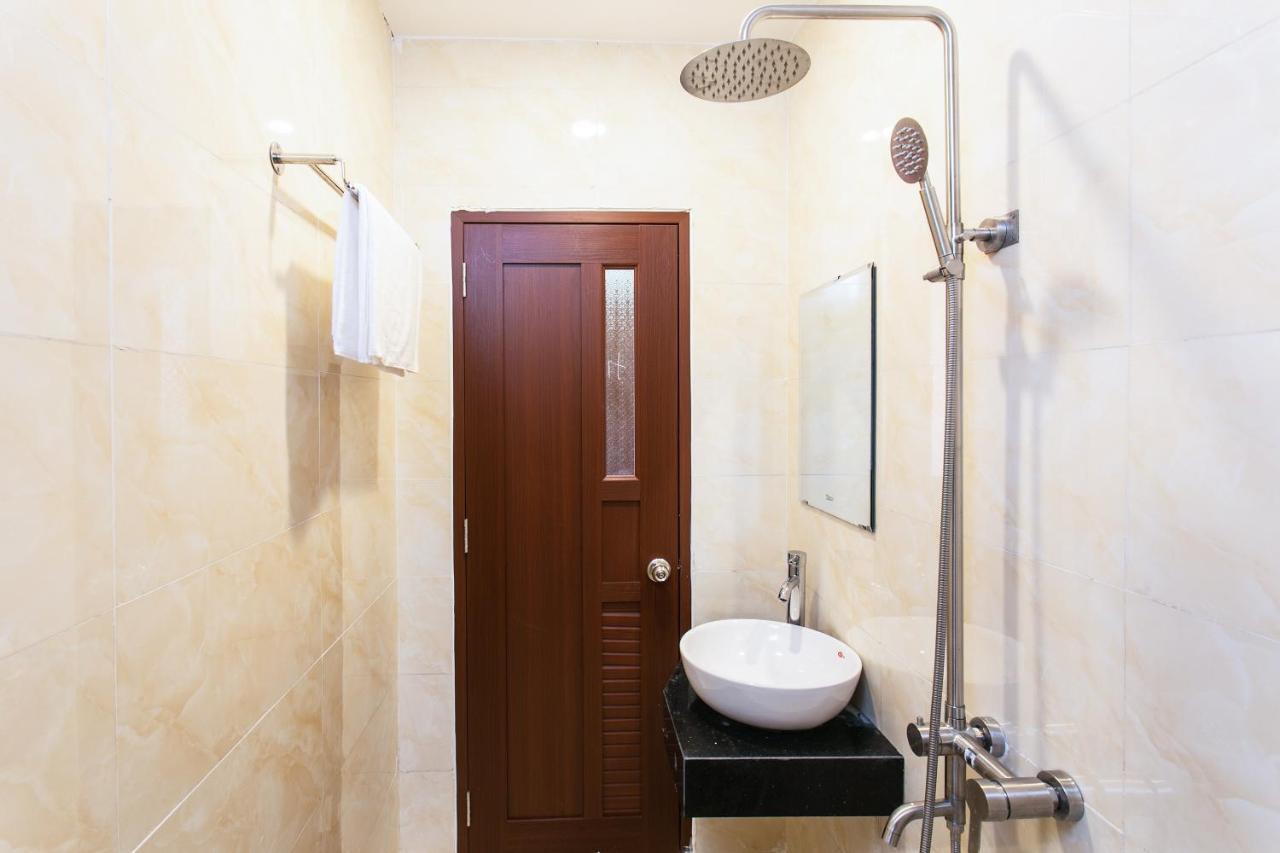 Oyo 658 Euro Gold House And Coffee Hotell Da Nang Exteriör bild